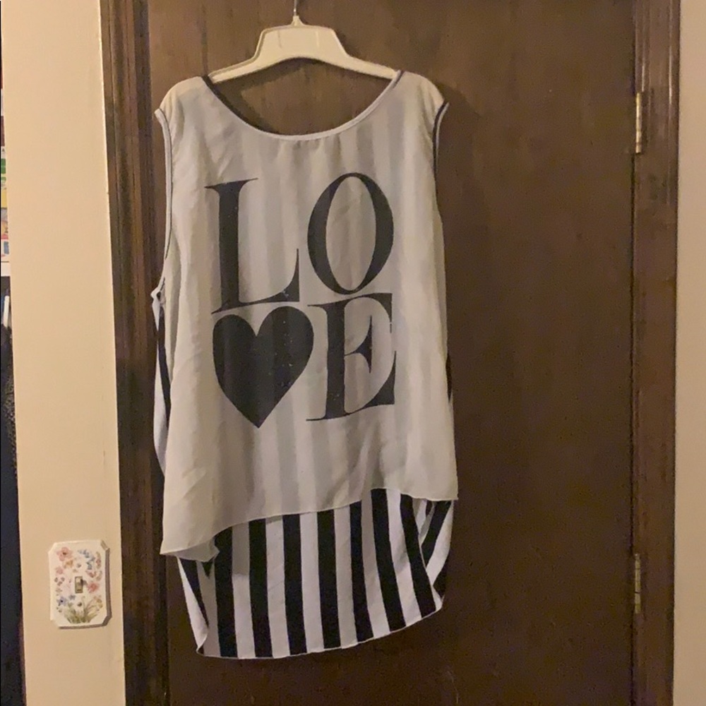 VERY CUTE LOVE TANK